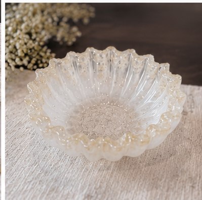 Sculpted crystal resin trinket bowl with gold flake detail