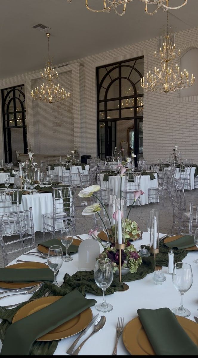 Reception table with tall floral centerpiece